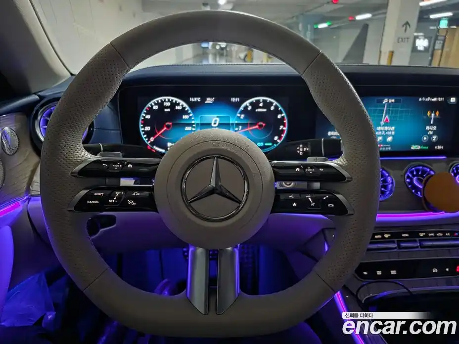 Mercedes-Benz E-Class 2023 3.0 Автомат в Москве № 217985, фото 17