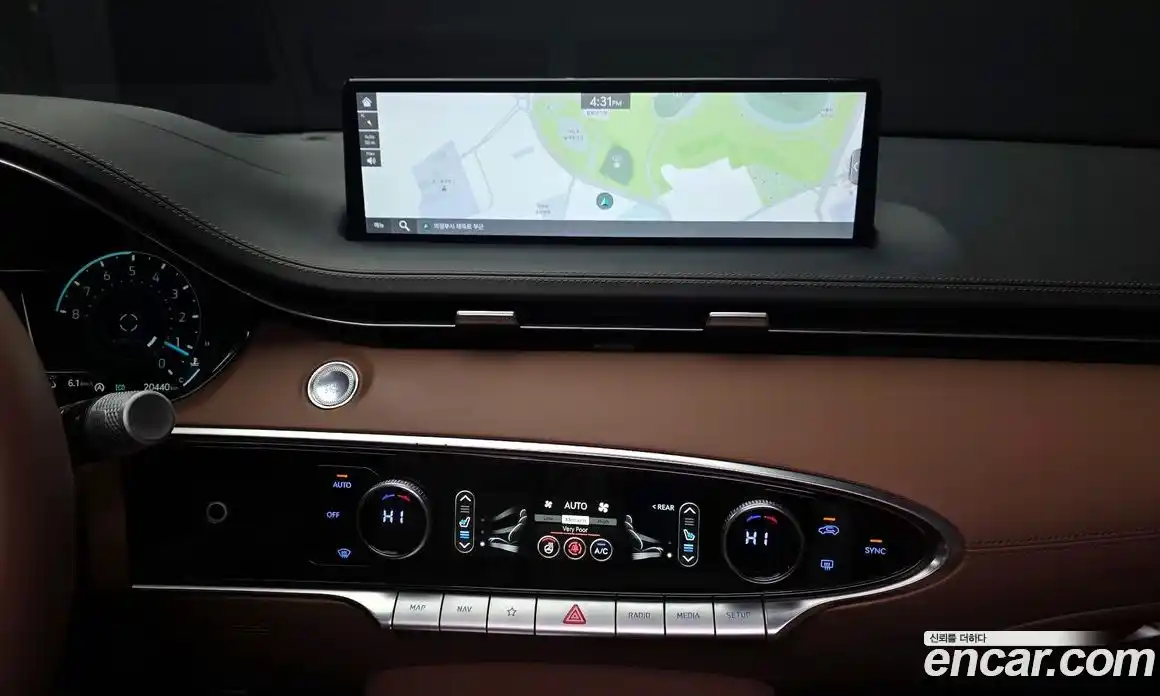 Genesis GV70 2024 2.5 Автомат в Москве № 21822, фото 3