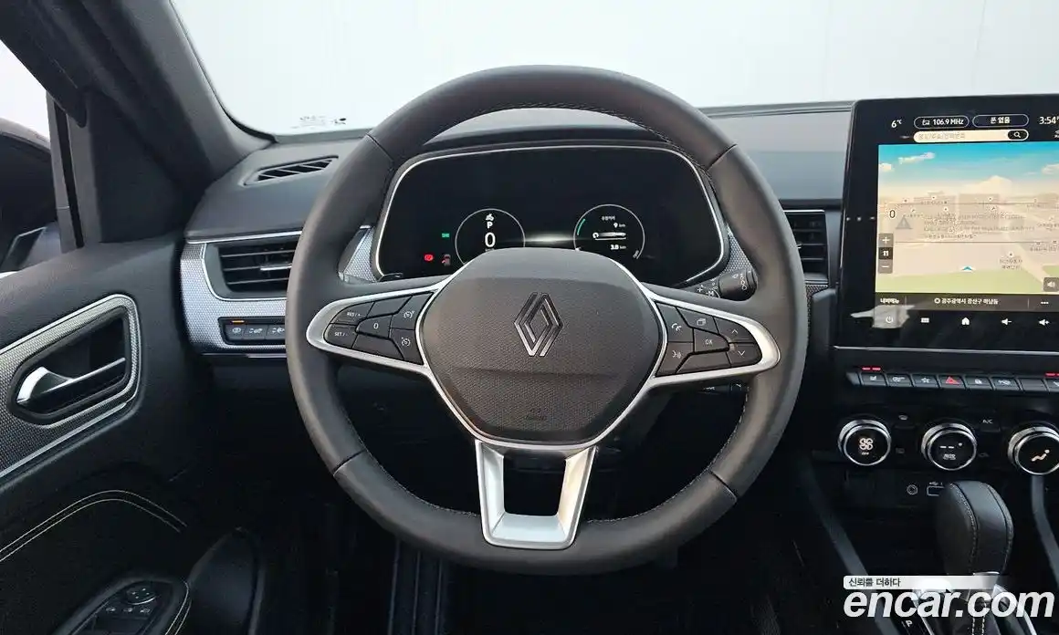 Renault Arkana 2026 1.6 Автомат в Москве № 219864, фото 13