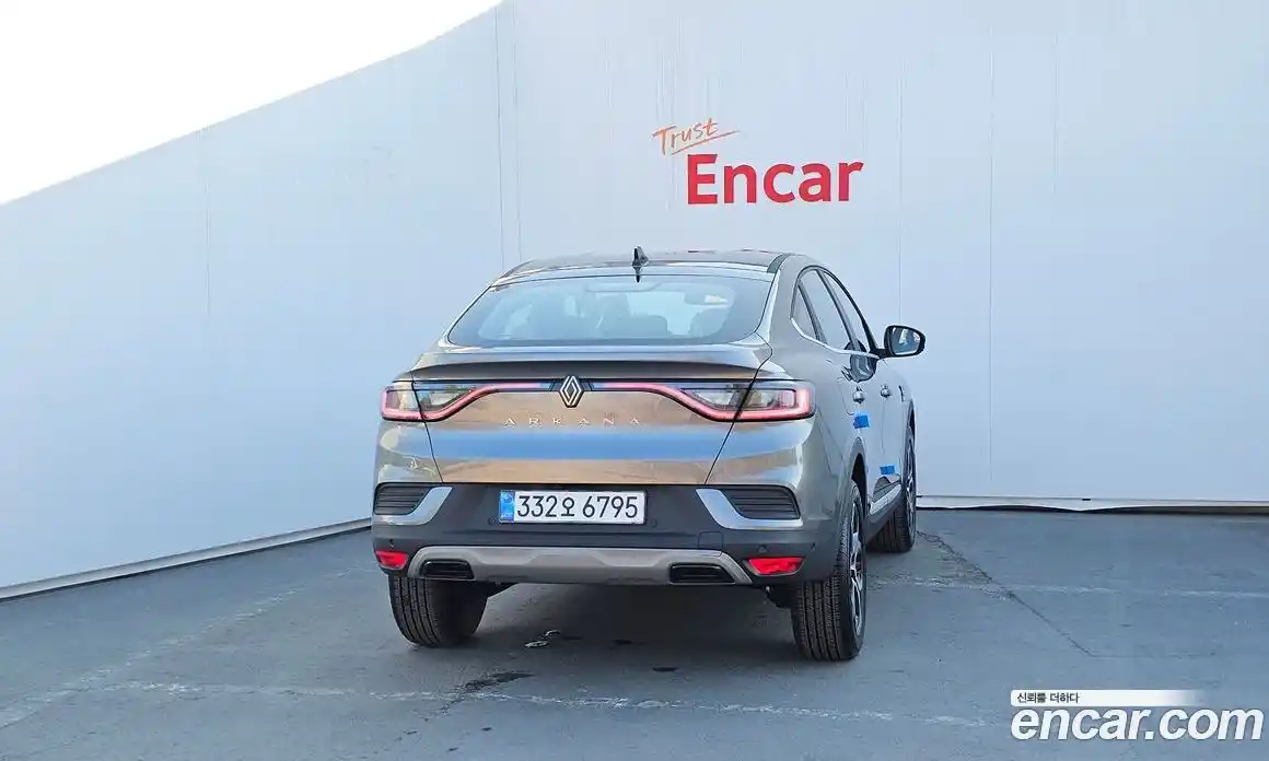 Renault Arkana 2026 1.6 Автомат в Москве № 219864, фото 4