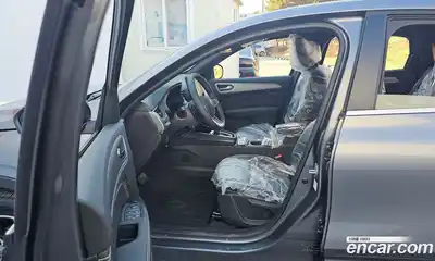 Renault Arkana 2026 1.6 Автомат в Москве № 219864, миниатюра 10