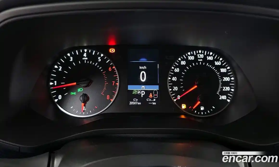 Renault XM3 2023 1.6 Автомат в Москве № 220950, фото 4