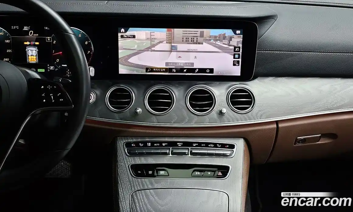 Mercedes-Benz E-Class 2022 2.0 Автомат в Москве № 222138, фото 15