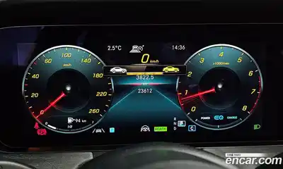 Mercedes-Benz E-Class 2022 2.0 Автомат в Москве № 222138, миниатюра 8