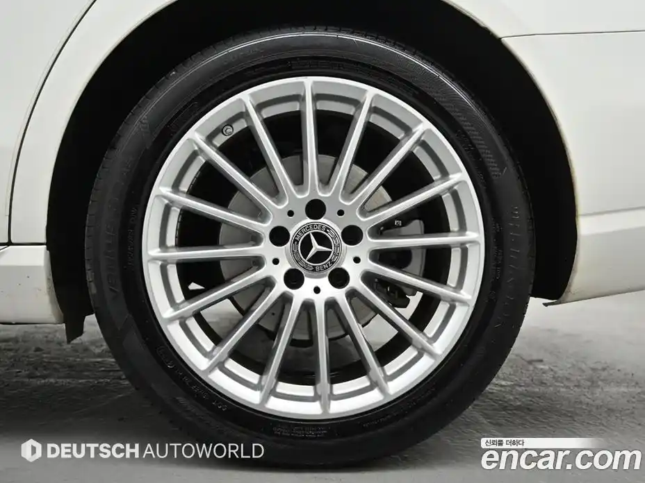 Mercedes-Benz E-Class 2020 2.0 Автомат в Москве № 223421, фото 5