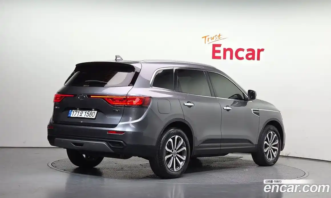 Renault QM6 2022 2.0 Автомат в Москве № 223755, фото 18