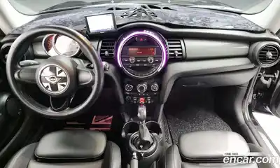 Mini Cooper 2015 1.5 Автомат в Москве № 224261, миниатюра 6