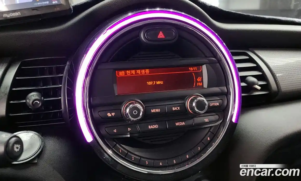 Mini Cooper 2015 1.5 Автомат в Москве № 224261, фото 7