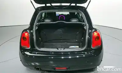 Mini Cooper 2015 1.5 Автомат в Москве № 224261, миниатюра 9