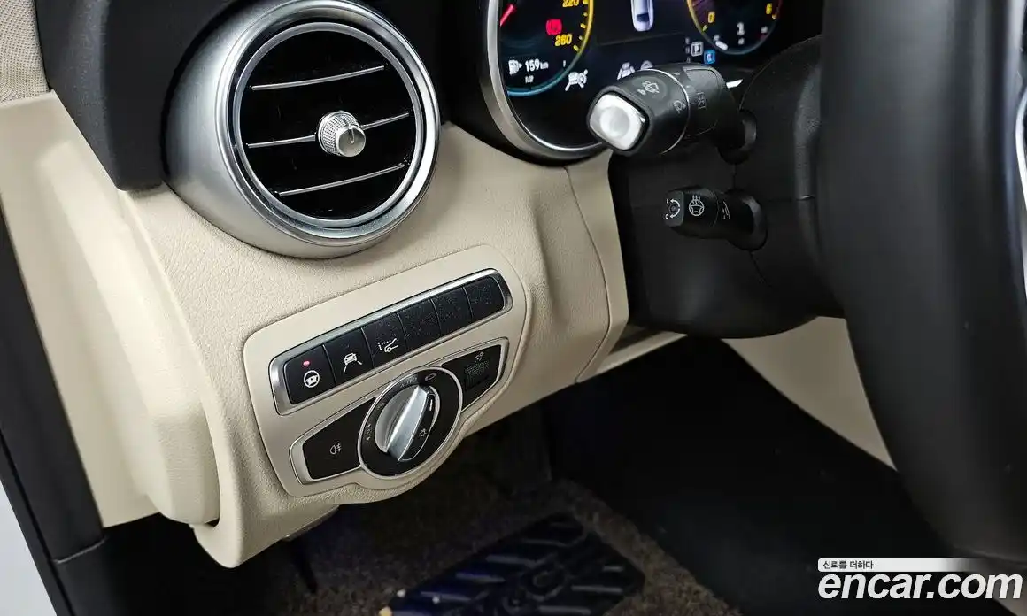 Mercedes-Benz C-Class 2021 1.9 Автомат в Москве № 224882, фото 17