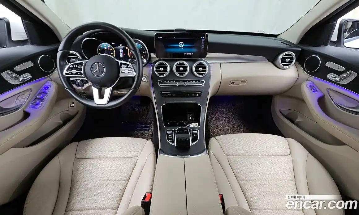 Mercedes-Benz C-Class 2021 1.9 Автомат в Москве № 224882, фото 10