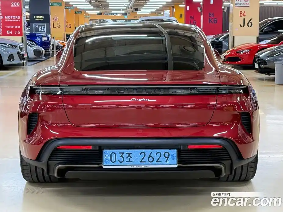 Porsche Taycan 2025 0.1 Автомат в Москве № 225520, фото 4
