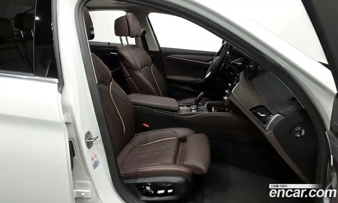 BMW 5-Series 2023 2.0 Автомат в Москве № 228280, фото 19