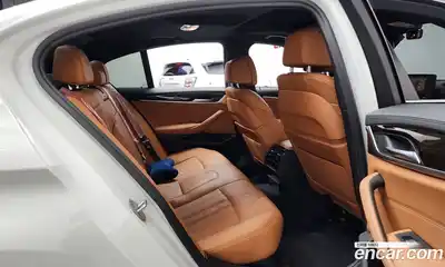 BMW 5-Series 2022 2.0 Автомат в Москве № 228564, миниатюра 10