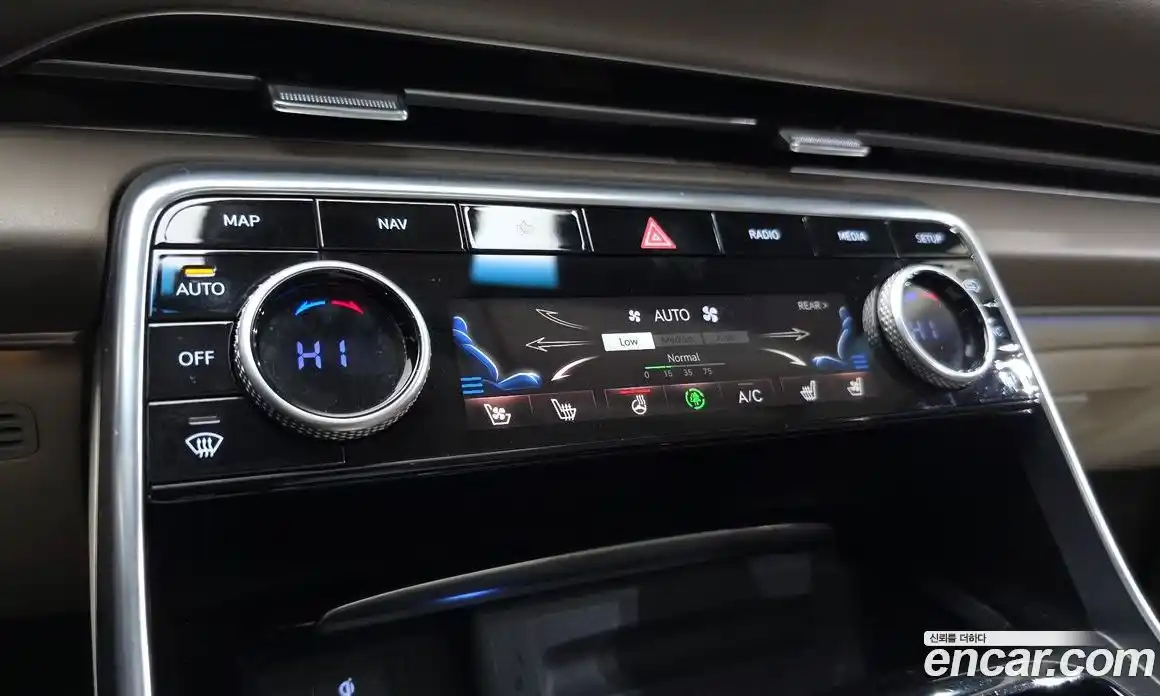 Genesis GV80 2022 3.0 Автомат в Москве № 23029, фото 20