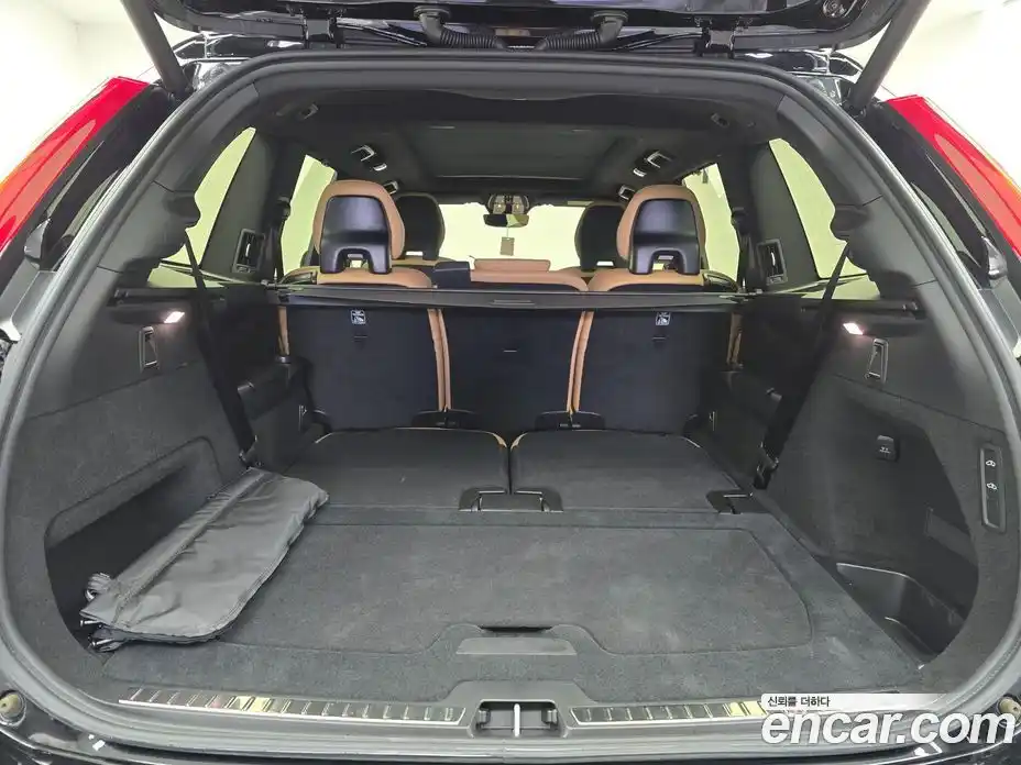 Volvo XC90 2024 2.0 Автомат в Москве № 230796, фото 19