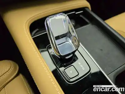 Volvo XC90 2024 2.0 Автомат в Москве № 230796, миниатюра 9