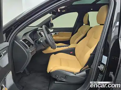 Volvo XC90 2024 2.0 Автомат в Москве № 230796, миниатюра 10