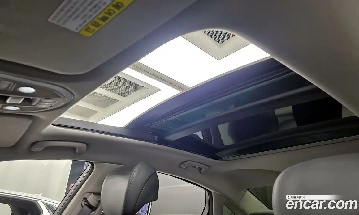 Genesis G80 2017 3.3 Автомат в Москве № 23111, фото 16