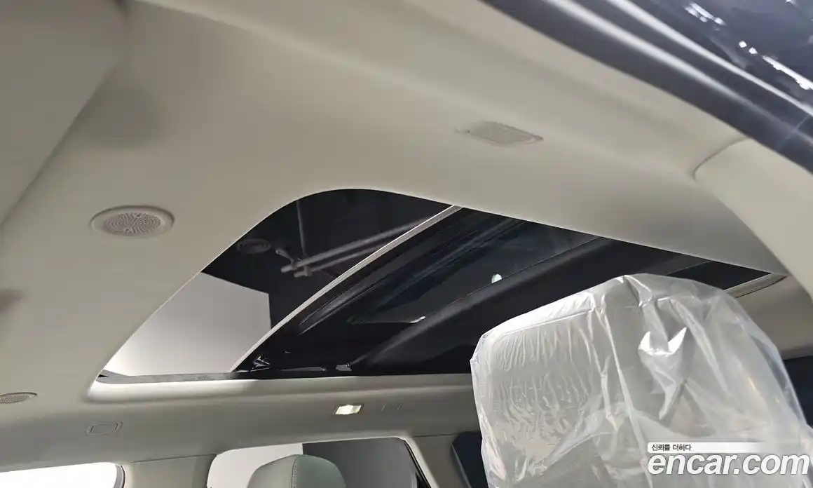 Land Rover Range-Rover Evoque 2025 2.0 Автомат в Москве № 231120, фото 18