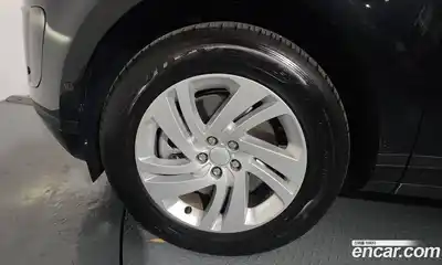 Land Rover Range-Rover Evoque 2025 2.0 Автомат в Москве № 231120, миниатюра 4