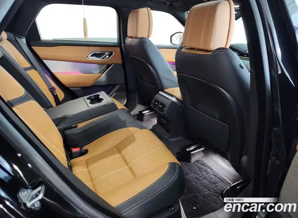 Land Rover Range-Rover Velar 2022 3.0 Автомат в Москве № 231307, фото 4