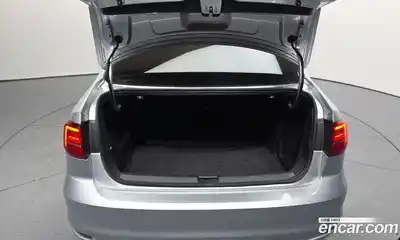 Volkswagen Jetta 2015 2.0 Автомат в Москве № 232148, миниатюра 12