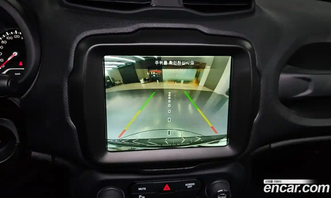 Jeep Renegade 2021 2.4 Автомат в Москве № 232326, фото 5