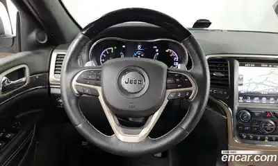 Jeep Cherokee 2017 3.0 Автомат в Москве № 232678, миниатюра 3