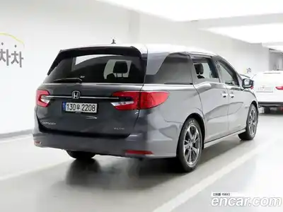 Honda Odyssey 2022 3.5 Автомат в Москве № 232960, миниатюра 2