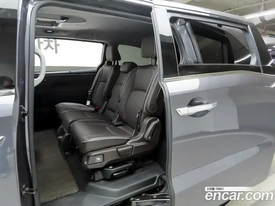 Honda Odyssey 2022 3.5 Автомат в Москве № 232960, фото 8