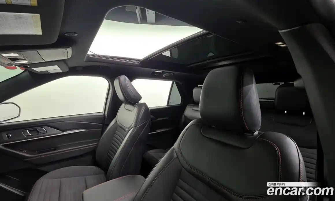 Ford Explorer 2025 2.3 Автомат в Москве № 233037, фото 17