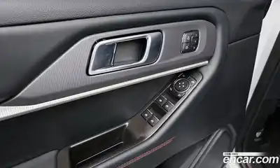 Ford Explorer 2025 2.3 Автомат в Москве № 233059, миниатюра 11