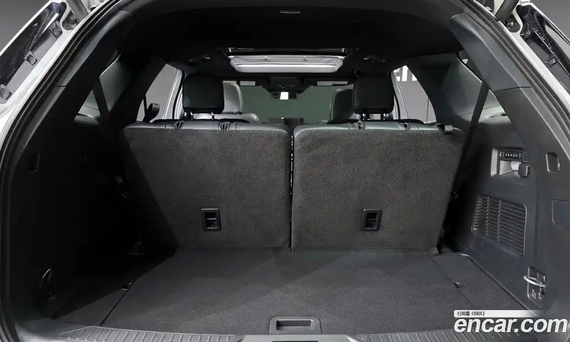 Ford Explorer 2025 2.3 Автомат в Москве № 233059, фото 19