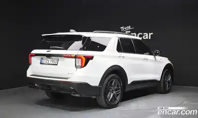 Ford Explorer 2025 2.3 Автомат в Москве № 233059, миниатюра 2