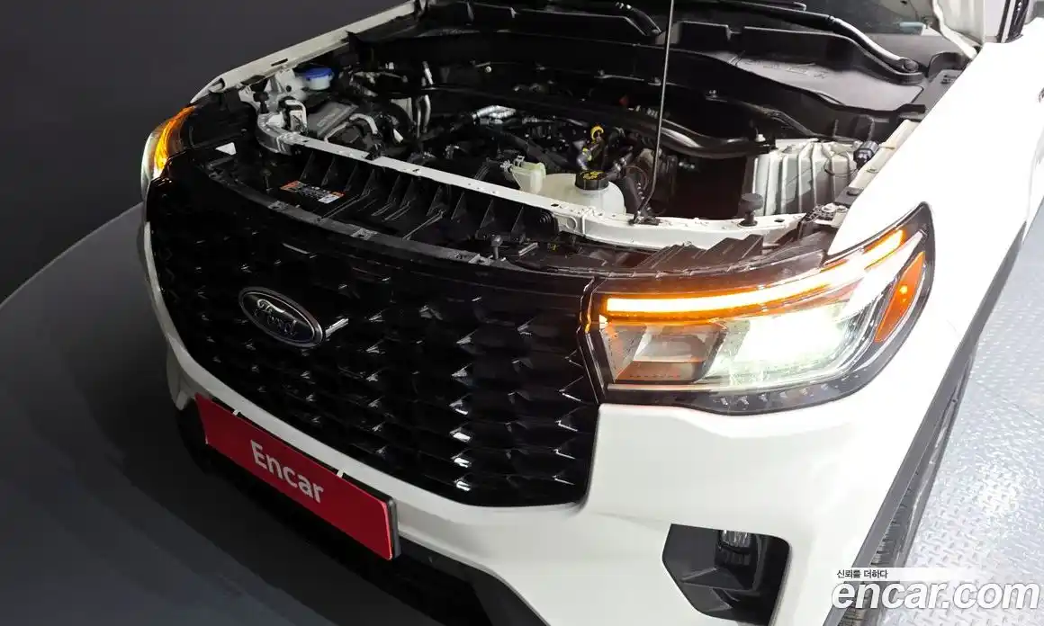 Ford Explorer 2025 2.3 Автомат в Москве № 233059, фото 6