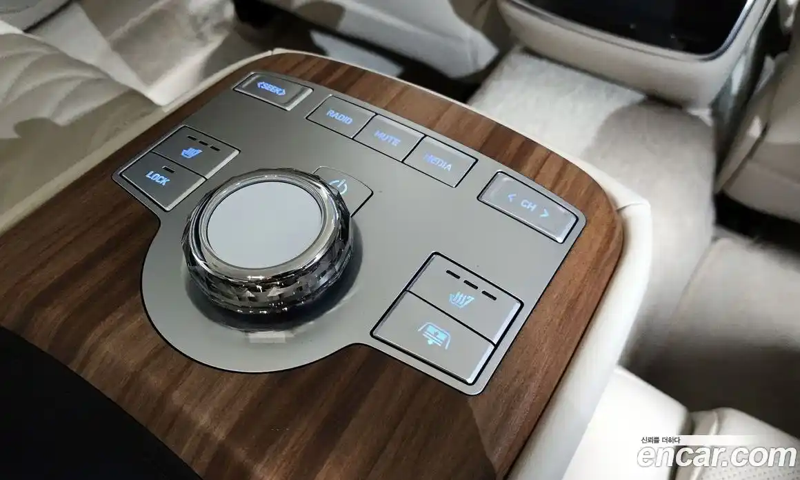 Genesis G80 2025 2.5 Автомат в Москве № 23570, фото 20