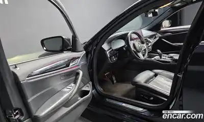 BMW 5-Series 2019 2.0 Автомат в Москве № 236624, миниатюра 6