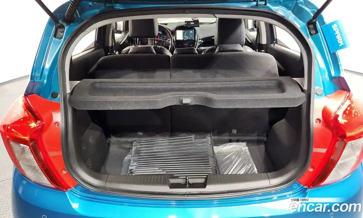 Chevrolet Spark 2019 1.0 Автомат в Москве № 239465, фото 18