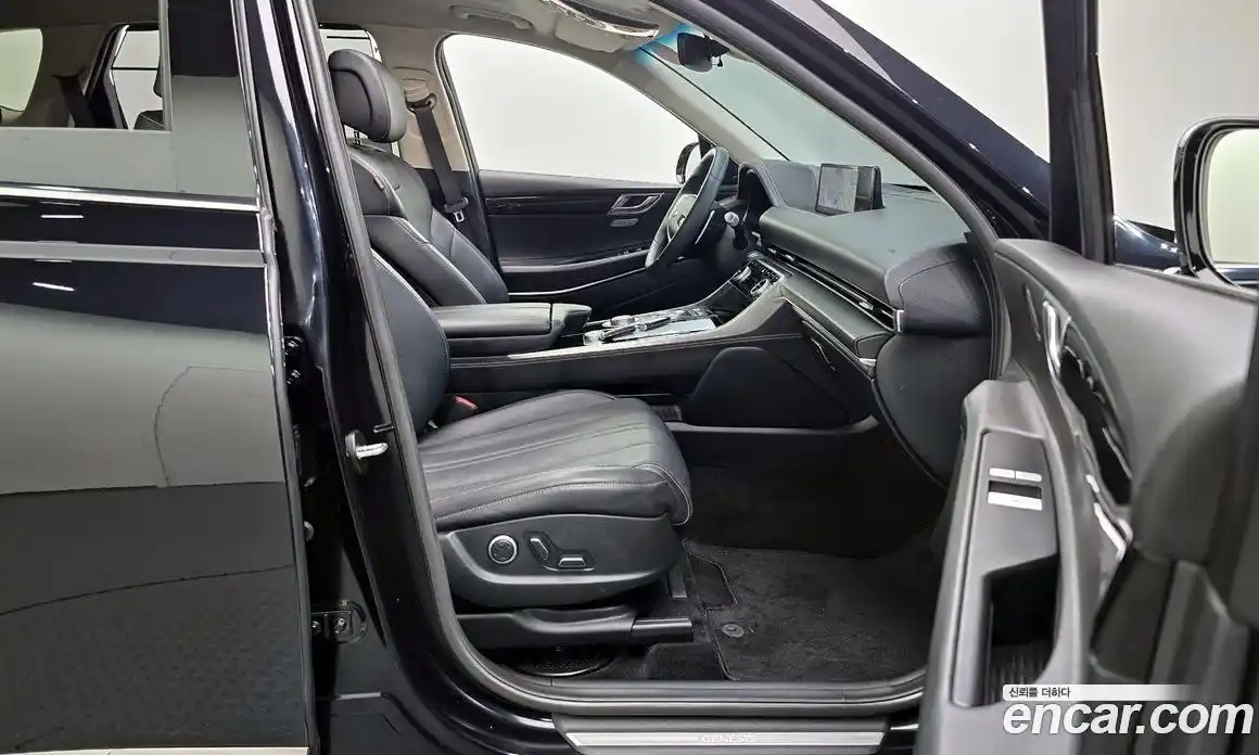 Genesis GV80 2021 2.5 Автомат в Москве № 24307, фото 16