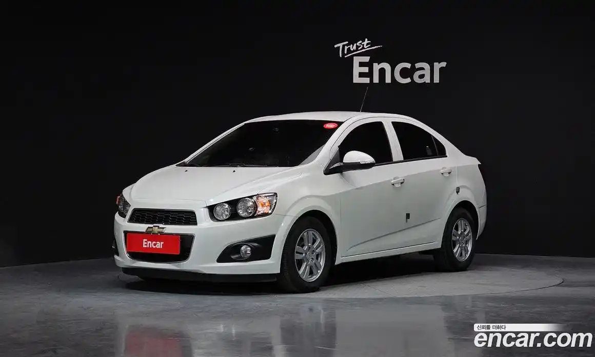 Chevrolet Aveo 2016 1.4 Автомат в Москве № 24643, фото 10