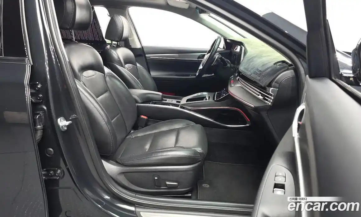 Hyundai Grandeur 2022 2.5 Автомат в Москве № 246517, фото 4