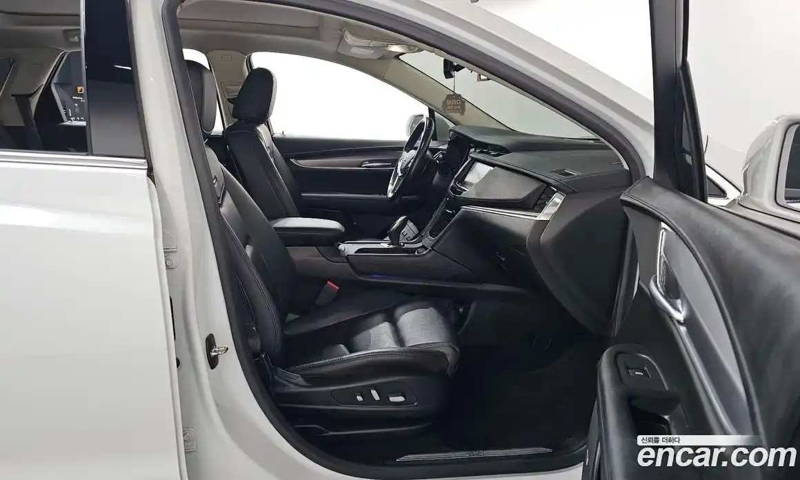 Cadillac XT5 2019 3.6 Автомат в Москве № 256492, фото 11