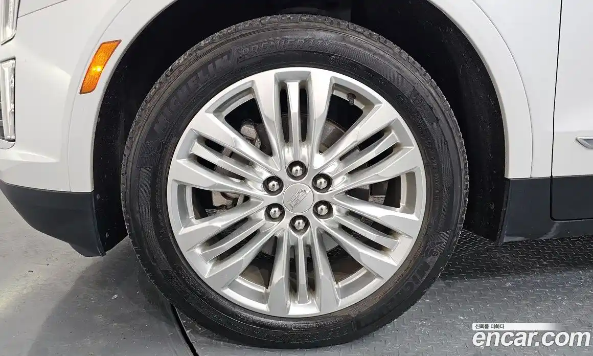 Cadillac XT5 2019 3.6 Автомат в Москве № 256492, фото 5