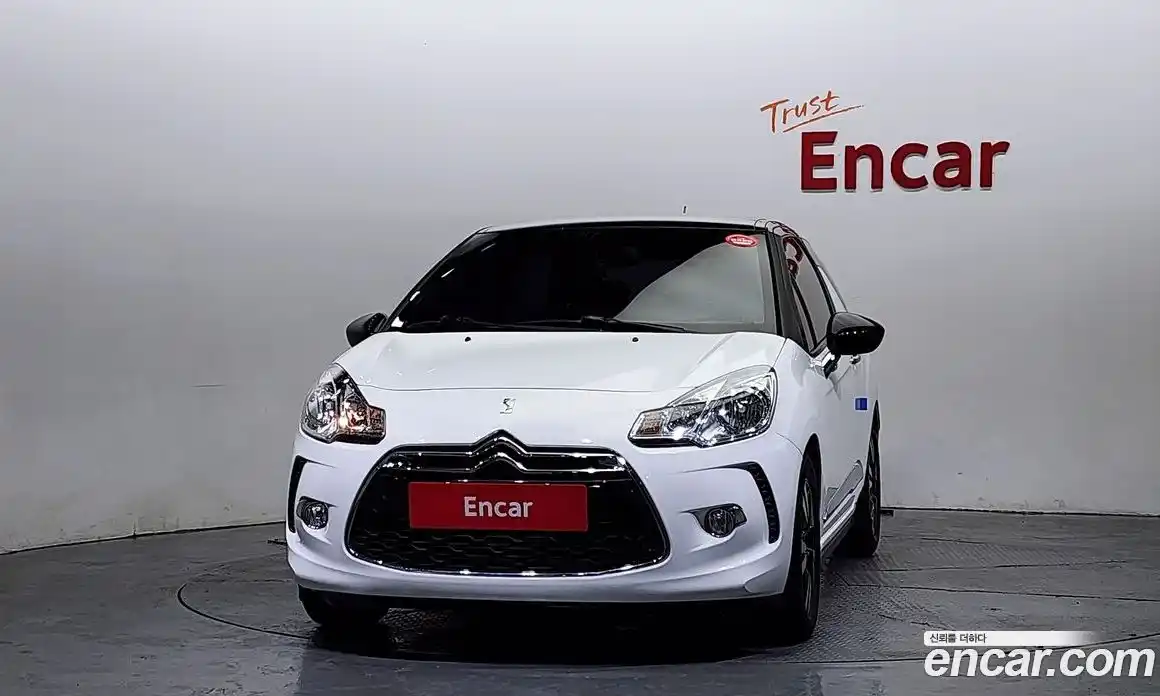 Citroen DS3 2015 1.6 Автомат в Москве № 256800, фото 3