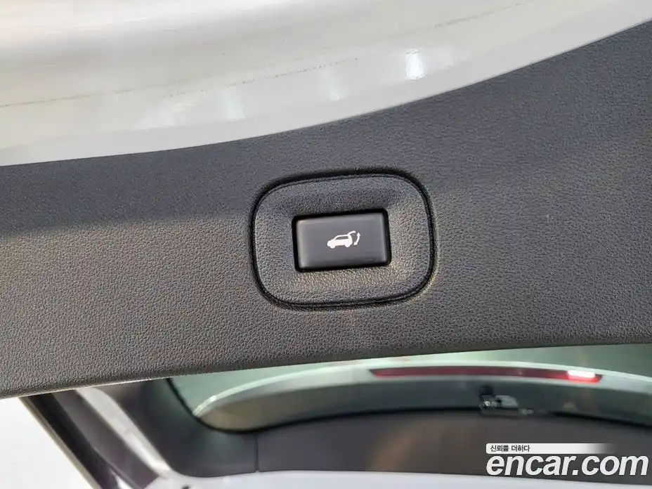 Renault QM6 2021 2.0 Автомат в Москве № 265874, фото 19