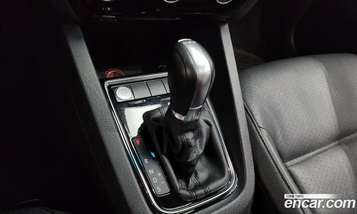 Volkswagen Jetta 2015 2.0 Автомат в Москве № 272733, фото 19