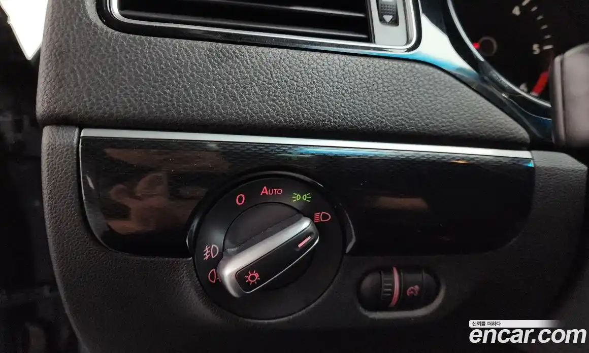 Volkswagen Jetta 2015 2.0 Автомат в Москве № 272733, фото 20