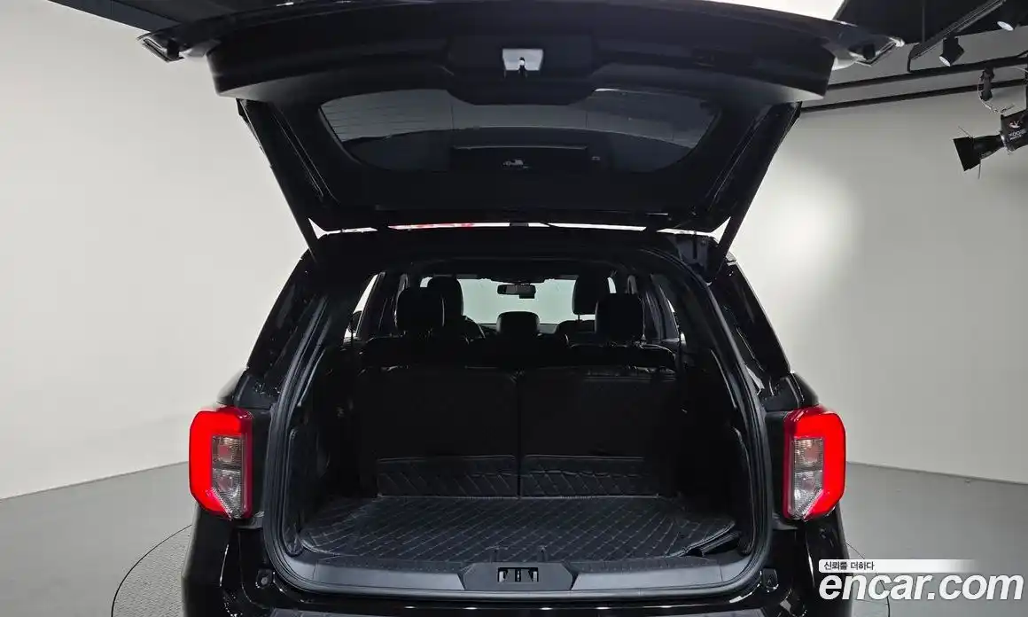 Ford Explorer 2020 2.3 Автомат в Москве № 273443, фото 20