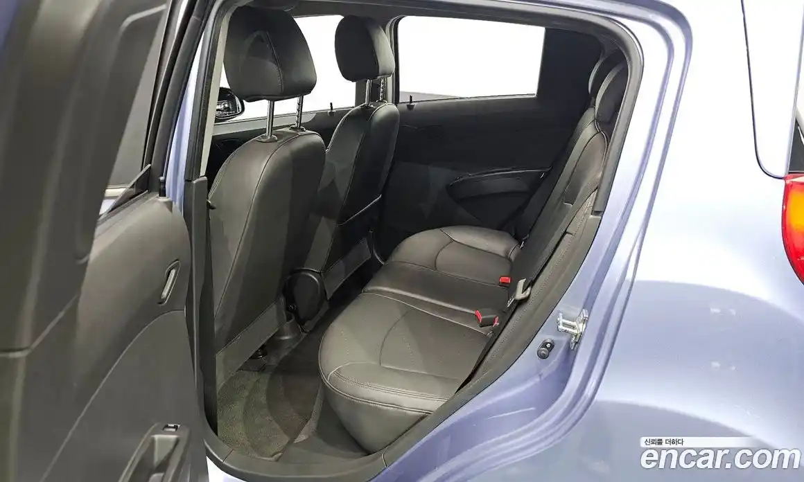 Chevrolet Spark 2014 1.0 Автомат в Москве № 27834, фото 13